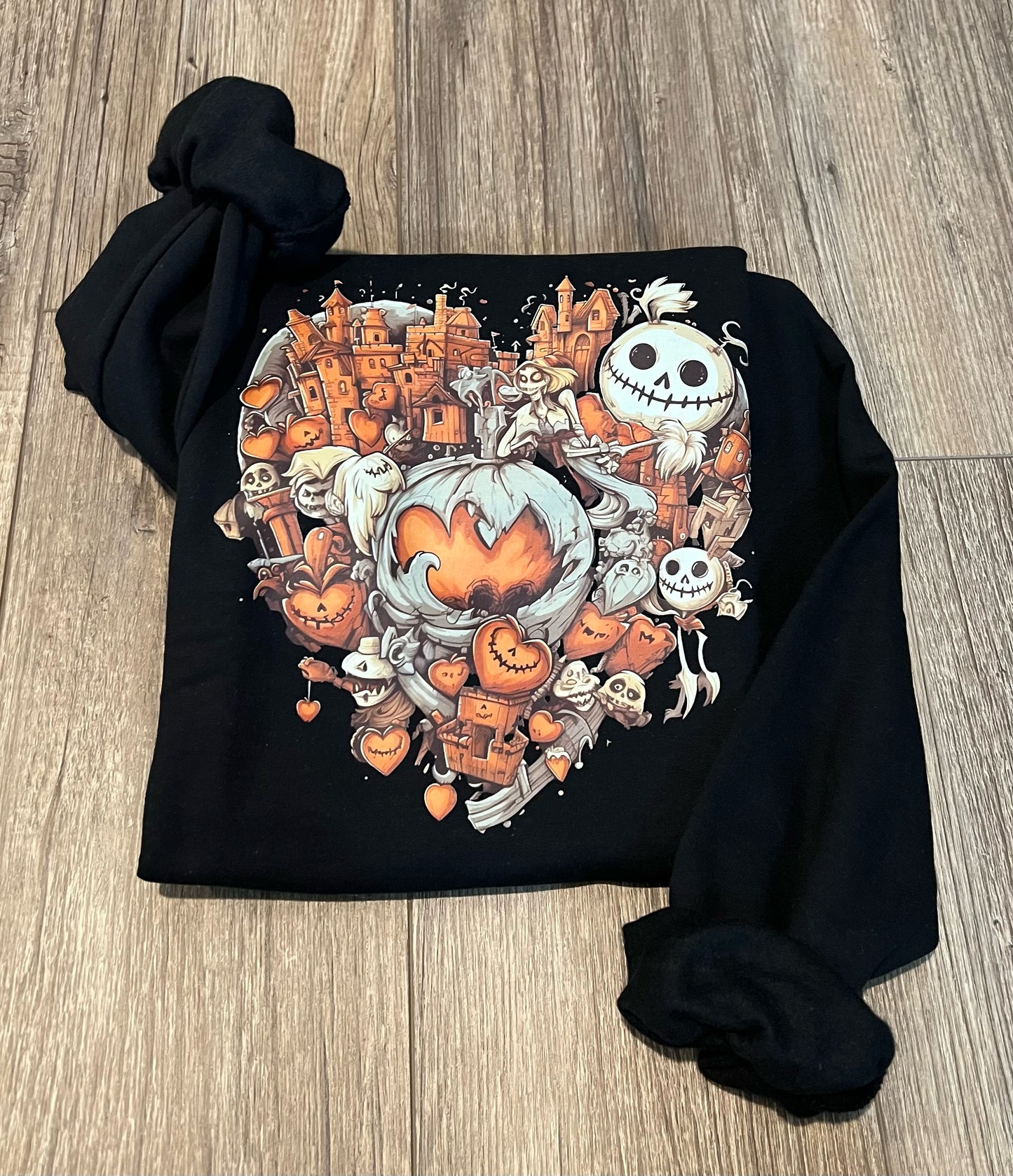 Sweatshirt - Love Halloween Crew Neck in Black