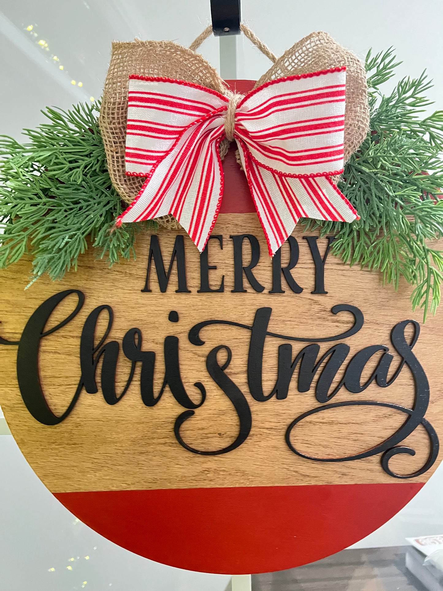 Door Hanger -Merry Christmas in Red