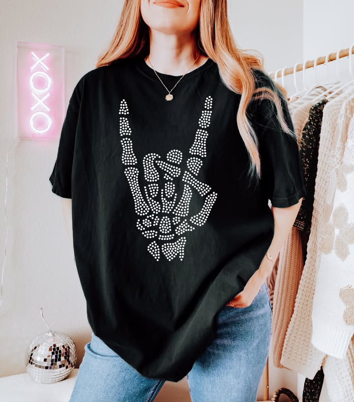 Metal Skull Hand