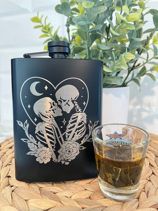 8oz Flask - The Lovers No.9